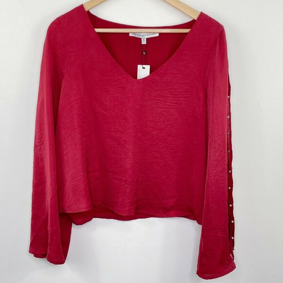 Cupcakes and Cashmere Perlanta Currant Red Satin Blouse Women's Size Medium M - Picture 1 of 10